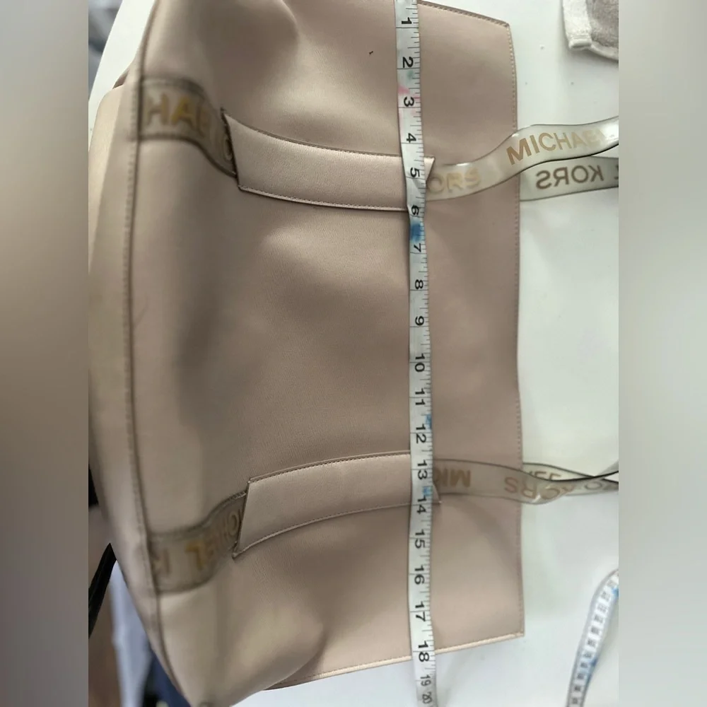 Michael Kors | Dusty Rose Tote Bag - Picture 16 of 16